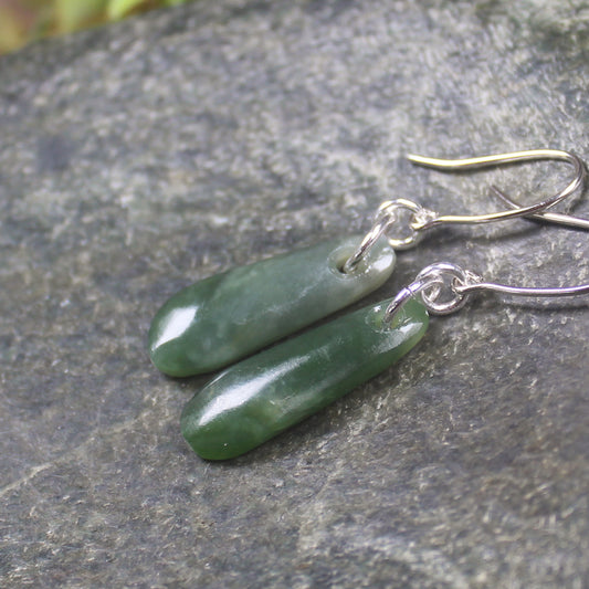 Roimata or Teardrop earrings carved from Kawakawa Pounamu - NZ Greenstone