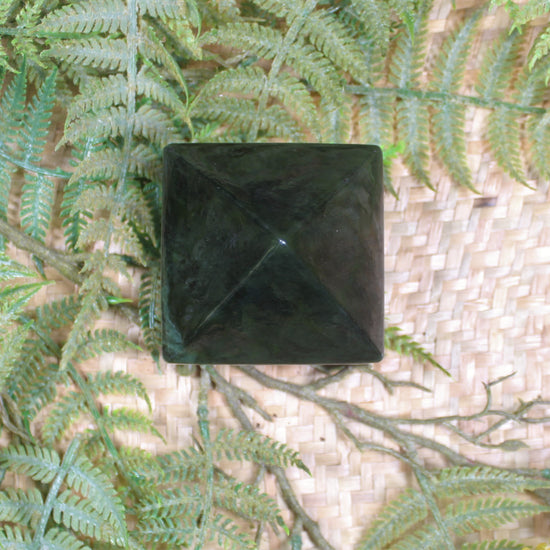 Freeform Kawakawa Pounamu Sculpture