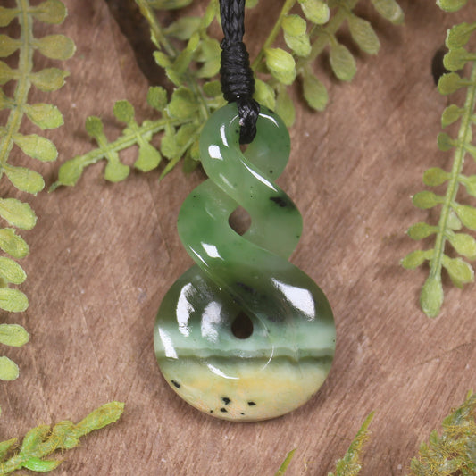Twist or Pikorua carved from Flower Jade Pounamu - NZ Greenstone