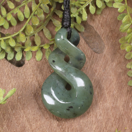 Twist or Pikorua carved from Hapopo Pounamu - NZ Greenstone