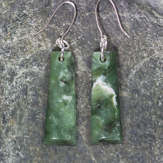 Toki Earrings carved from Hapopo Pounamu - NZ Greenstone