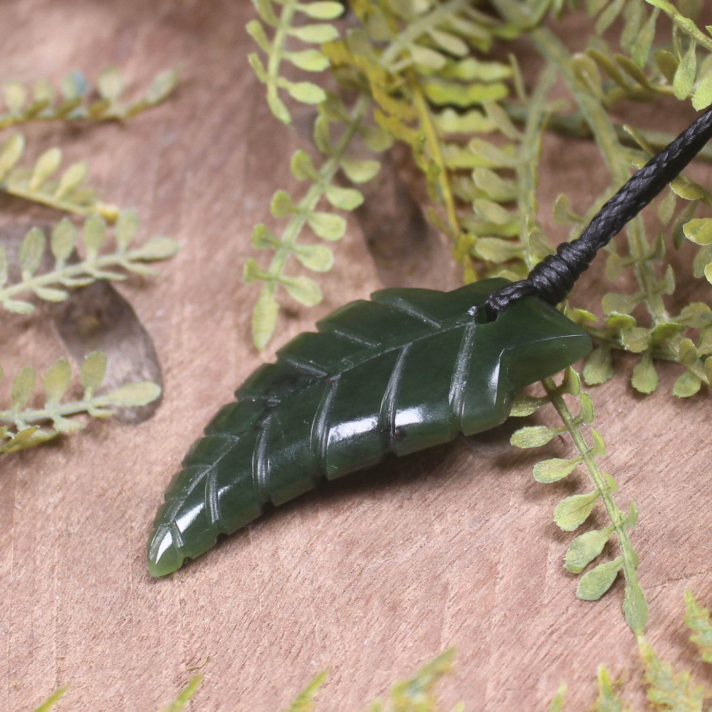 Kawakawa Pounamu Fern pendant - NZ Greenstone