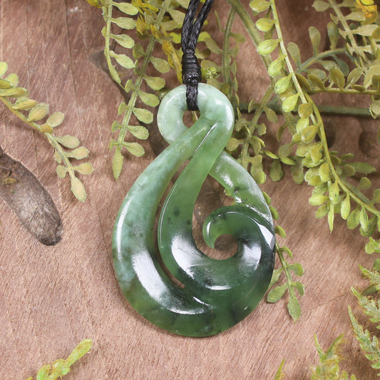 Twist or Pikorua carved from Hapopo Pounamu - NZ Greenstone