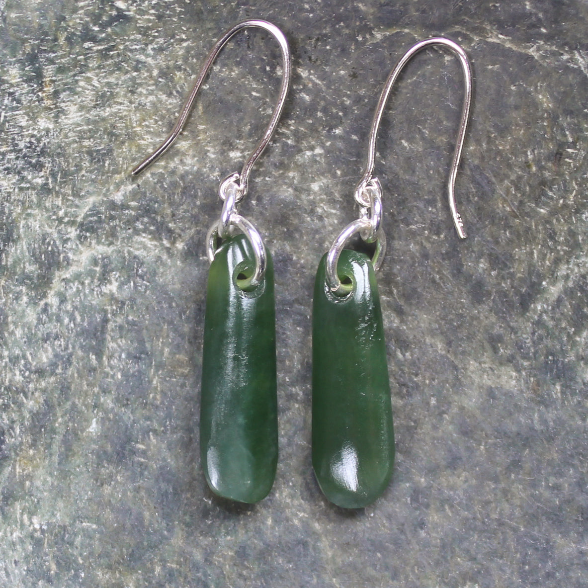 Roimata or Teardrop earrings carved from Kawakawa Pounamu - NZ Greenstone