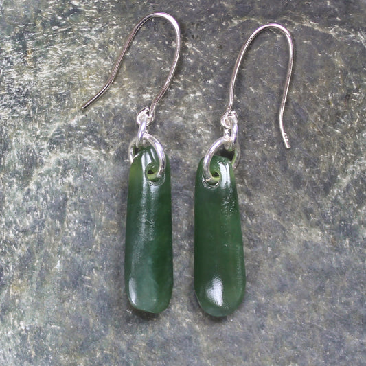 Roimata or Teardrop earrings carved from Kawakawa Pounamu - NZ Greenstone