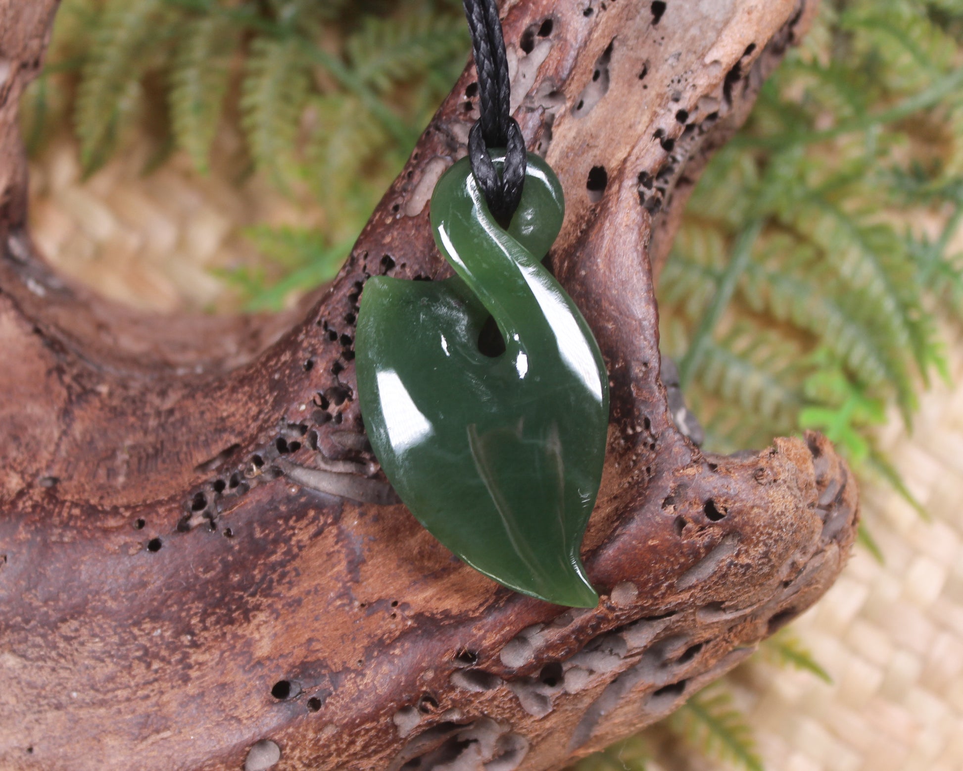 Twist carved from Inanga Pounamu - NZ Greenstone