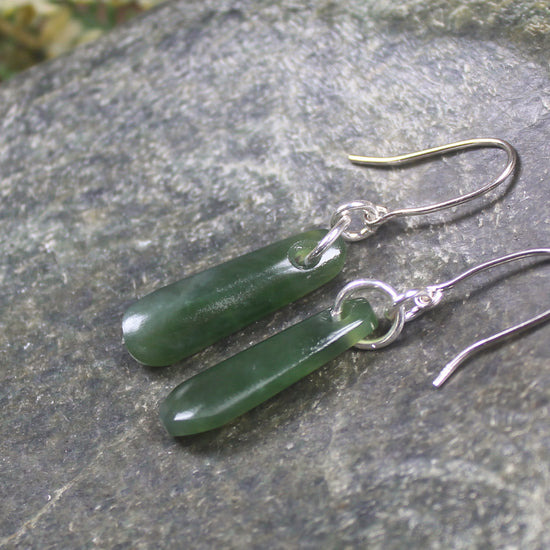 Roimata or Teardrop earrings carved from Kawakawa Pounamu - NZ Greenstone