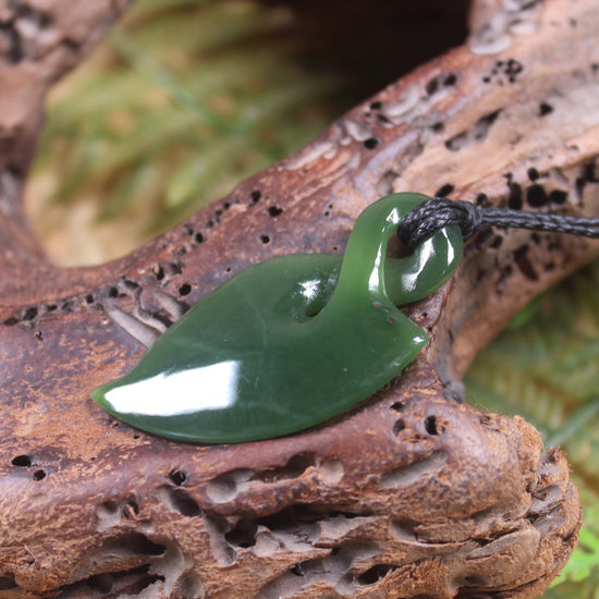 Twist carved from Inanga Pounamu - NZ Greenstone