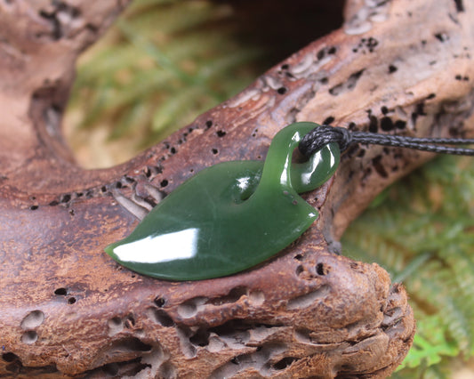 Twist carved from Inanga Pounamu - NZ Greenstone