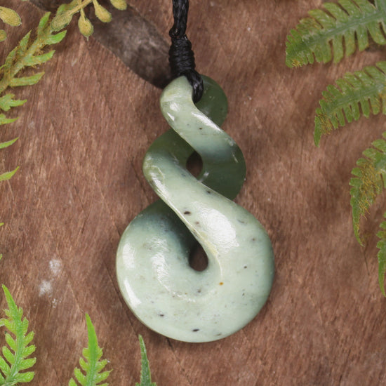 Twist or Pikorua carved from Hapopo Pounamu - NZ Greenstone