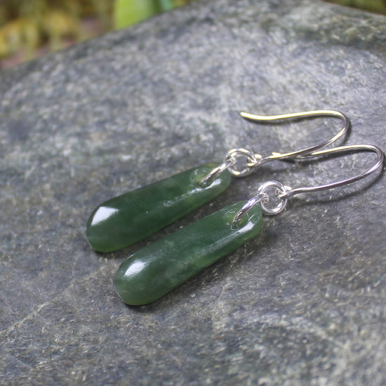 Roimata or Teardrop earrings carved from Kawakawa Pounamu - NZ Greenstone