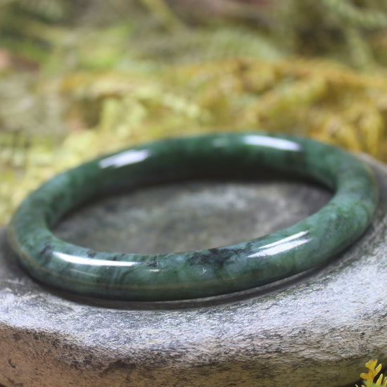 Bangle carved from Rimu Pounamu - NZ Greenstone