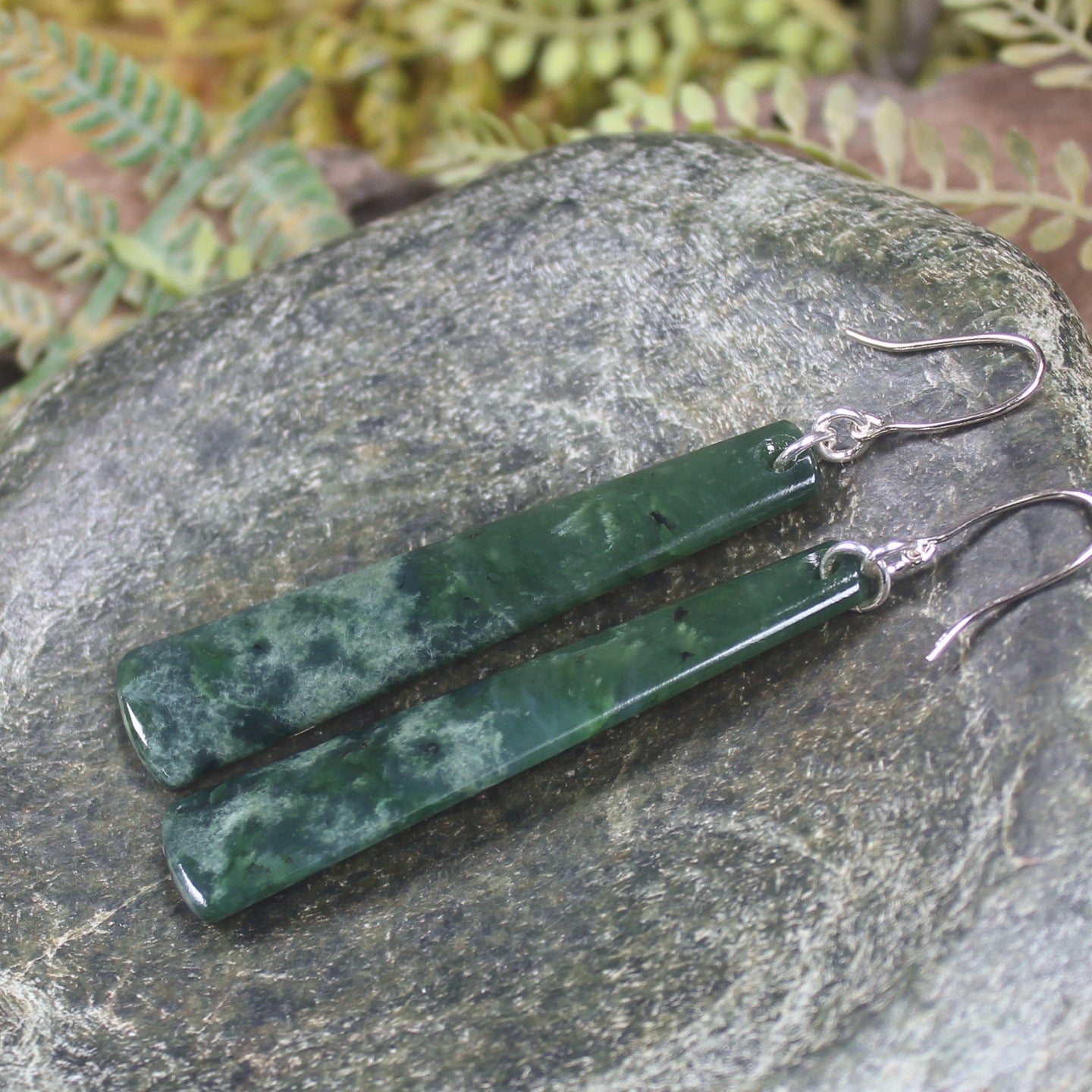 Roimata or Teardrop earrings carved from Kawakawa Pounamu - NZ Greenstone