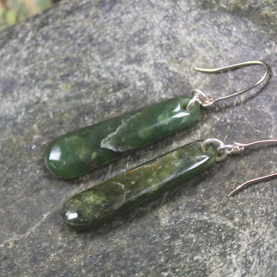 Roimata or Teardrop earrings carved from Kawakawa Pounamu - NZ Greenstone