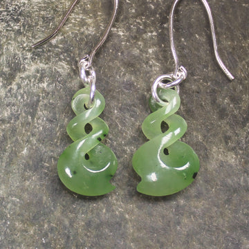 Hapopo Pounamu Twist earrings - NZ Greenstone