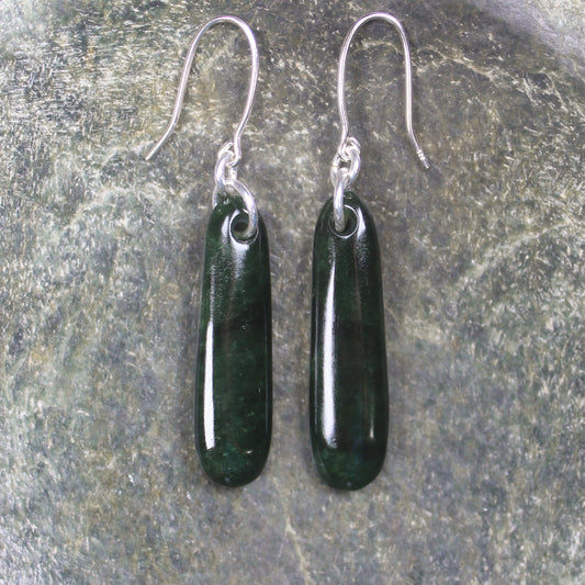 Roimata or Teardrop earrings carved from Kawakawa Pounamu - NZ Greenstone