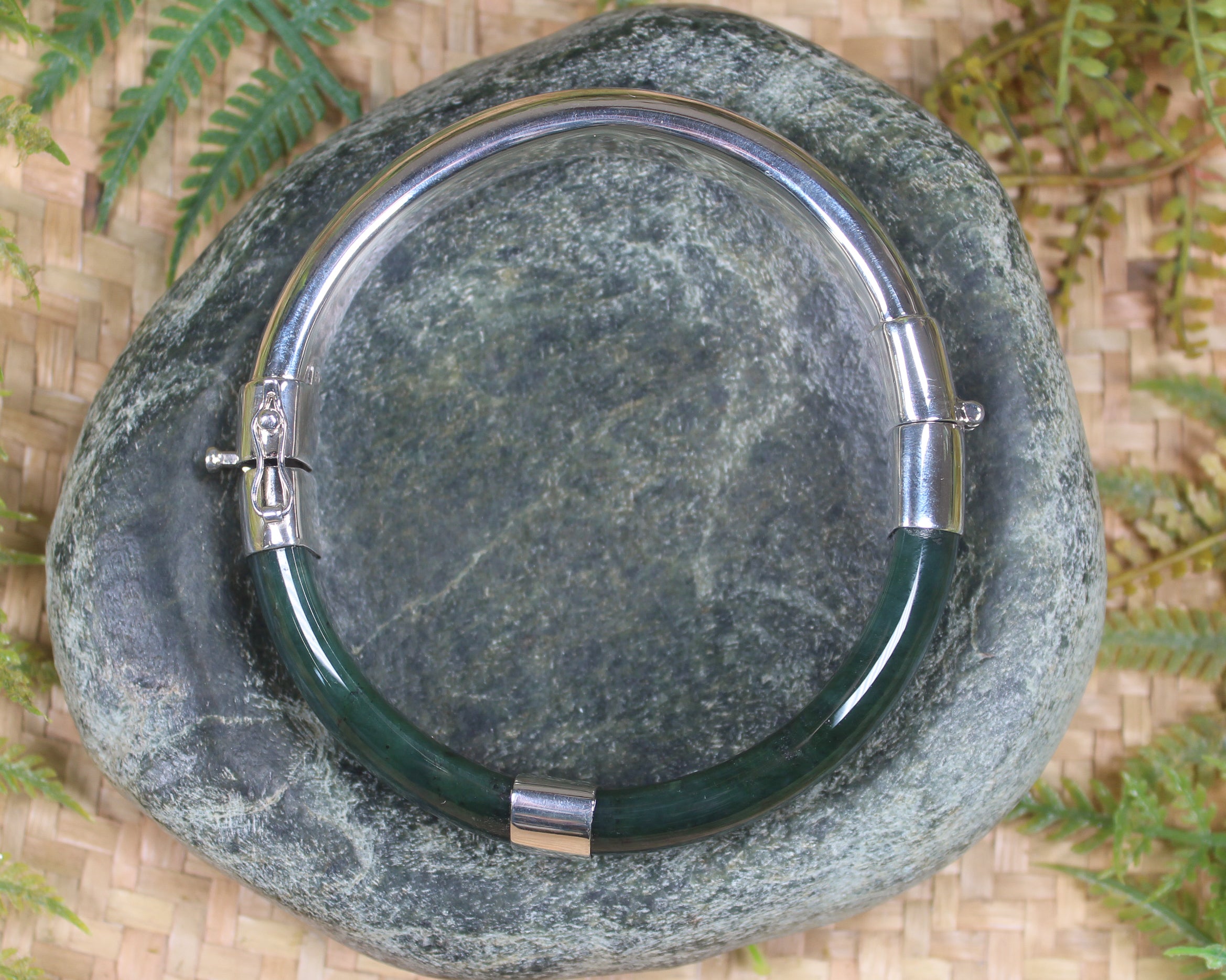 Sterling Silver Bangle with Pounamu