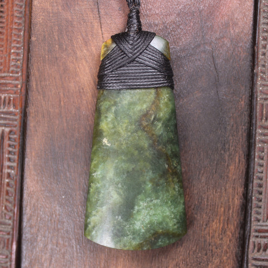 Toki or Adze Pendant carved from Flower Jade Pounamu - NZ Greenstone