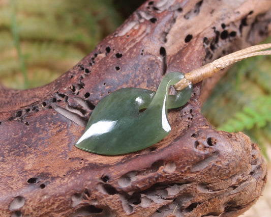 Twist carved from Inanga Pounamu - NZ Greenstone