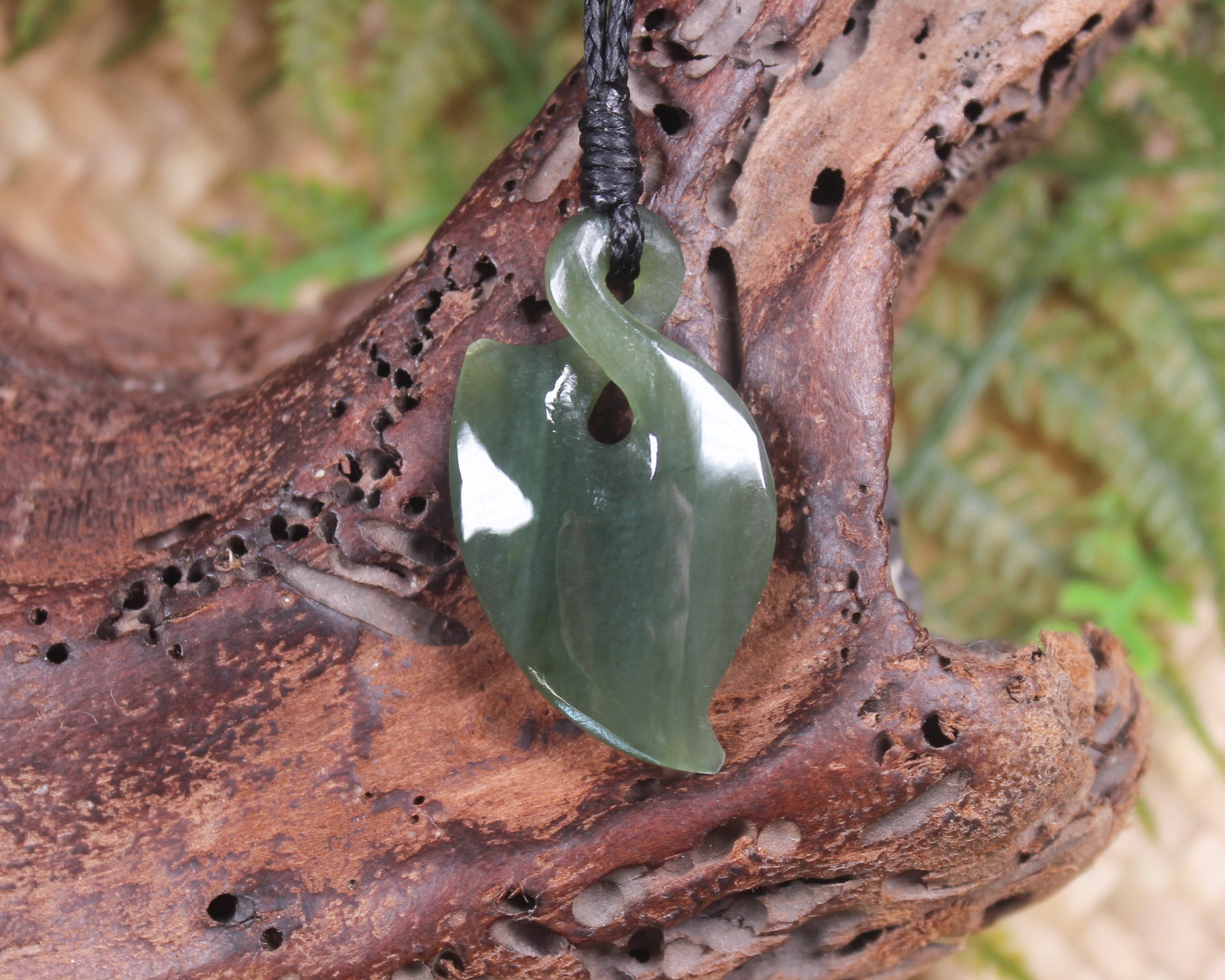 Twist carved from Inanga Pounamu - NZ Greenstone