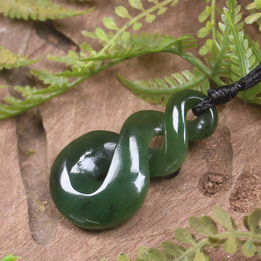 Twist carved from Kawakawa Pounamu - NZ Greenstone