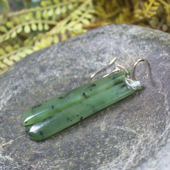 NZ Greenstone Roimata Earrings Hapopo Pounamu