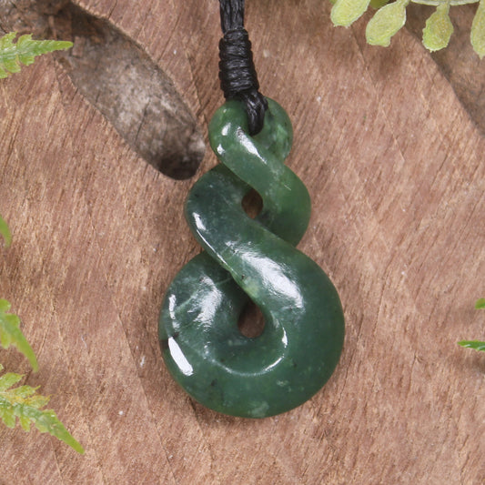 Twist carved from Kawakawa Pounamu - NZ Greenstone