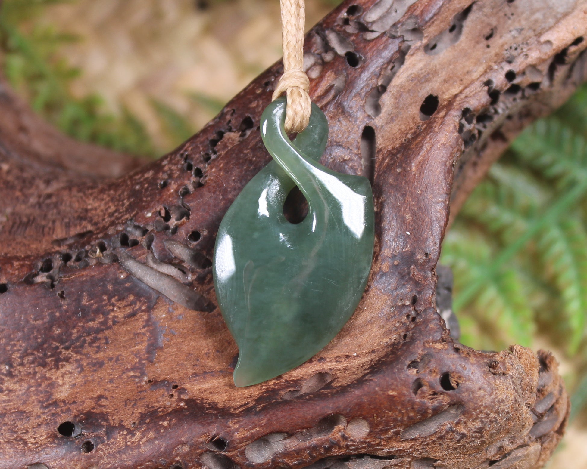 Twist carved from Inanga Pounamu - NZ Greenstone