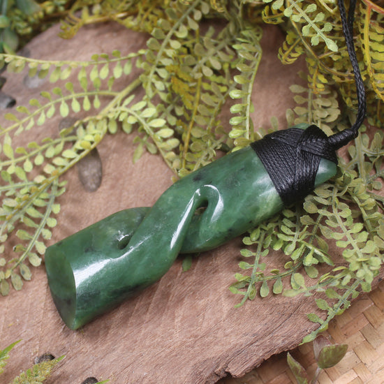 NZ Greenstone Toki Twist Pendant Hapopo Pounamu