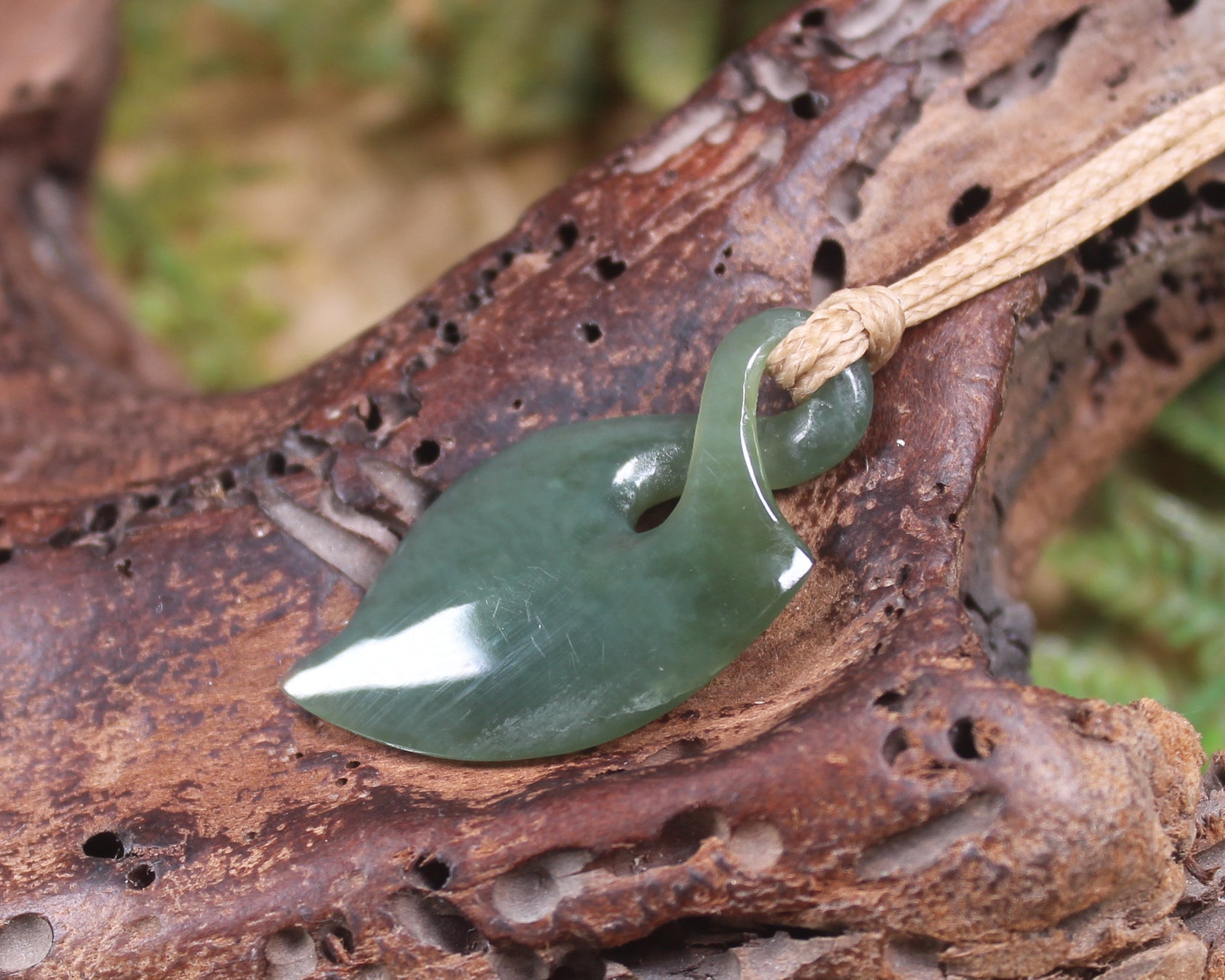 Twist carved from Inanga Pounamu - NZ Greenstone