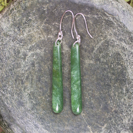 Roimata or Teardrop earrings carved from Kawakawa Pounamu - NZ Greenstone