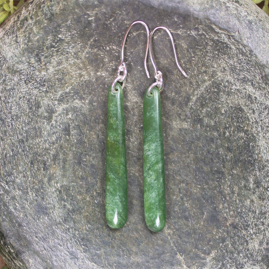 Roimata or Teardrop earrings carved from Kawakawa Pounamu - NZ Greenstone
