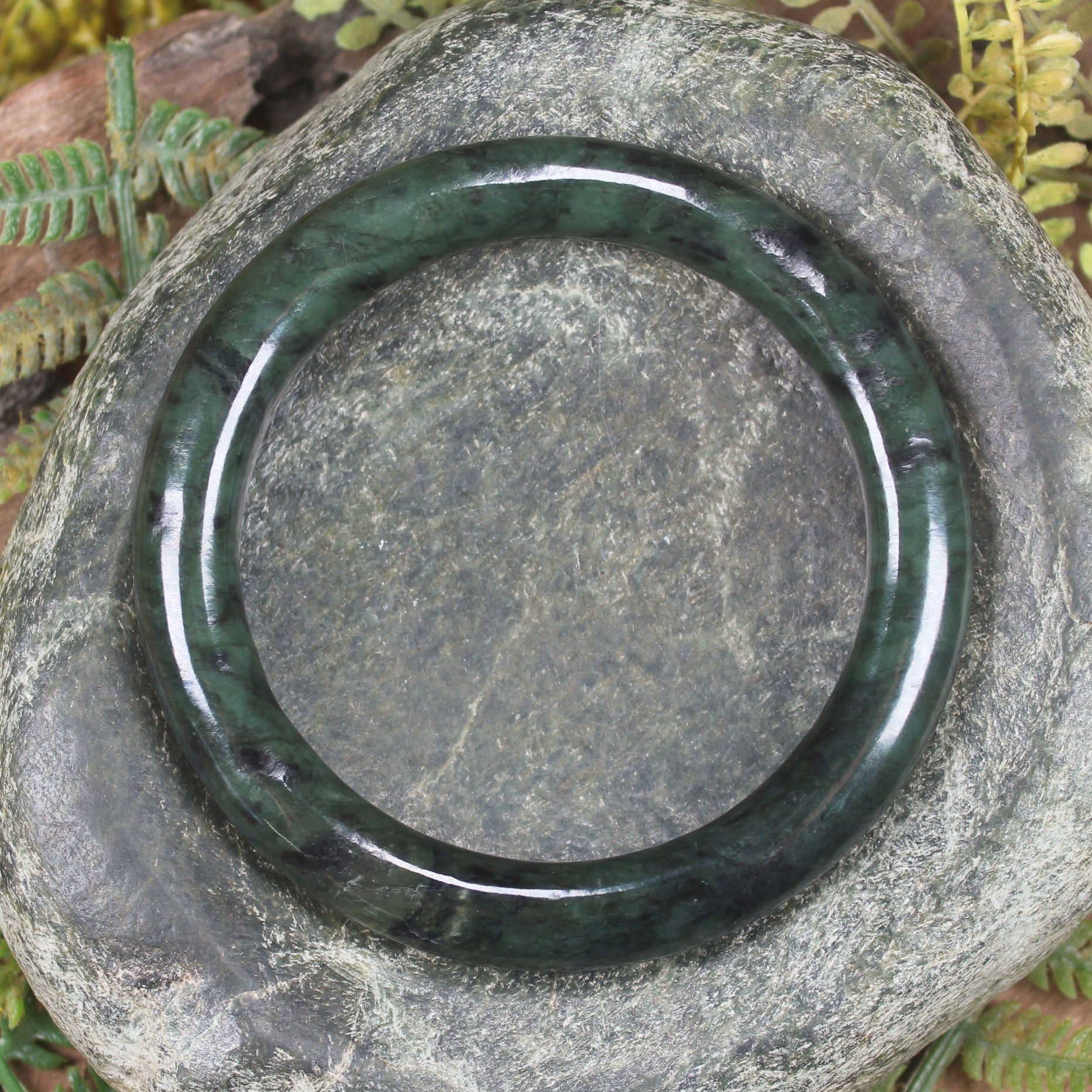 Bangle carved from Rimu Pounamu - NZ Greenstone