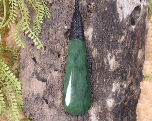 Kawakawa Pounamu Roimata Pendant - NZ Greenstone