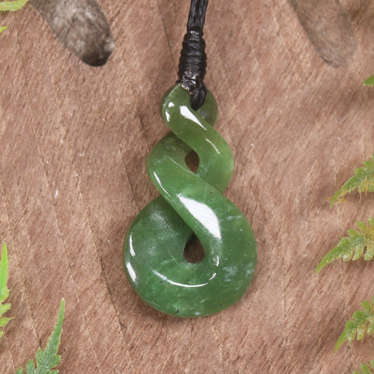 Twist or Pikorua carved from Hapopo Pounamu - NZ Greenstone