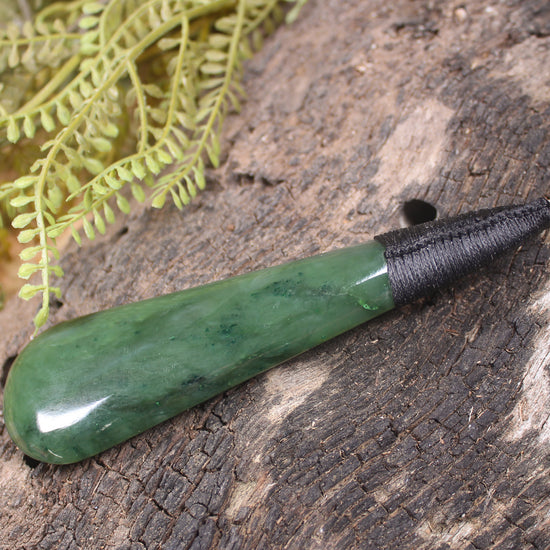 Kawakawa Pounamu Roimata Pendant - NZ Greenstone