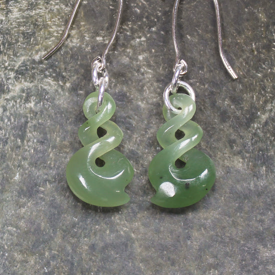 Hapopo Pounamu Twist earrings - NZ Greenstone