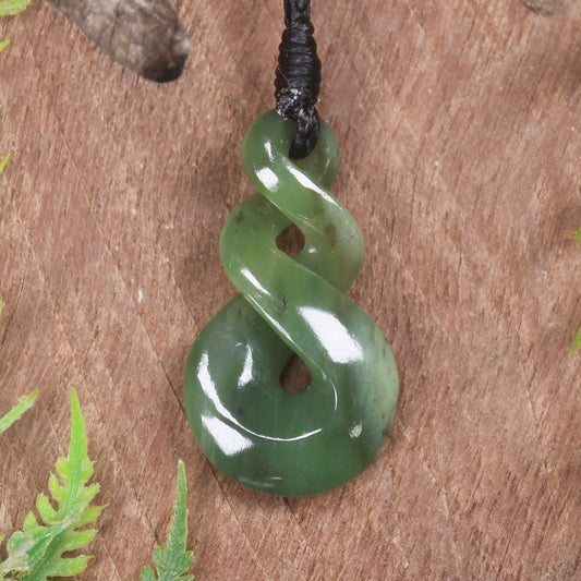 Twist or Pikorua carved from Hapopo Pounamu - NZ Greenstone