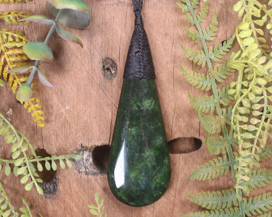 Kawakawa Pounamu Roimata Pendant - NZ Greenstone
