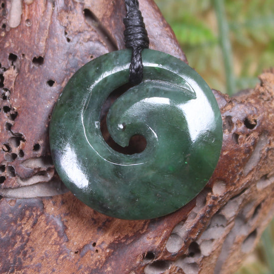 Koru pendant carved from Kawakawa Pounamu - NZ Greenstone
