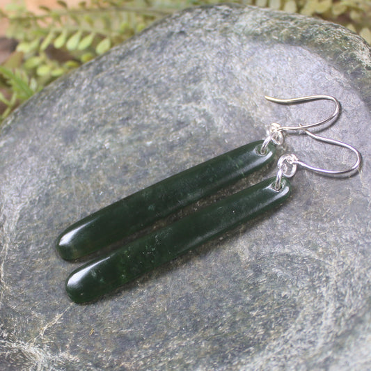 Roimata or Teardrop earrings carved from Kawakawa Pounamu - NZ Greenstone