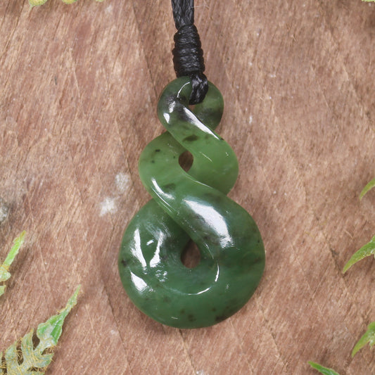 Twist or Pikorua carved from Hapopo Pounamu - NZ Greenstone