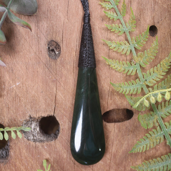 Kawakawa Pounamu Roimata Pendant - NZ Greenstone