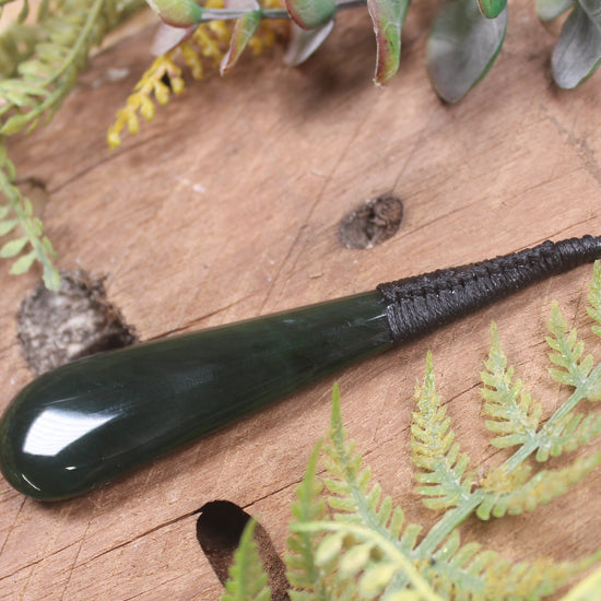 Kawakawa Pounamu Roimata Pendant - NZ Greenstone