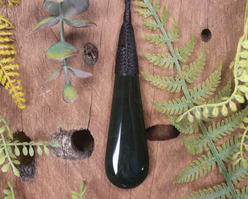 Kawakawa Pounamu Roimata Pendant - NZ Greenstone