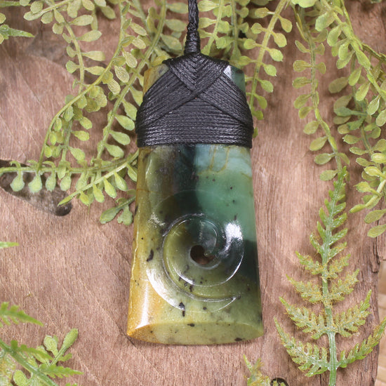 Flower Jade Pounamu Toki with Koru