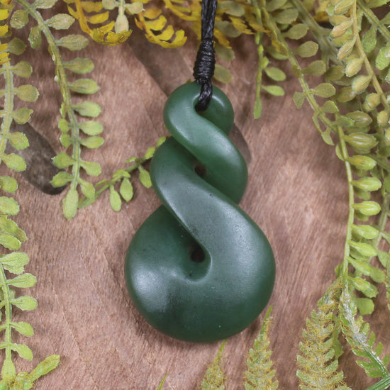 Twist carved from Kawakawa Pounamu - NZ Greenstone