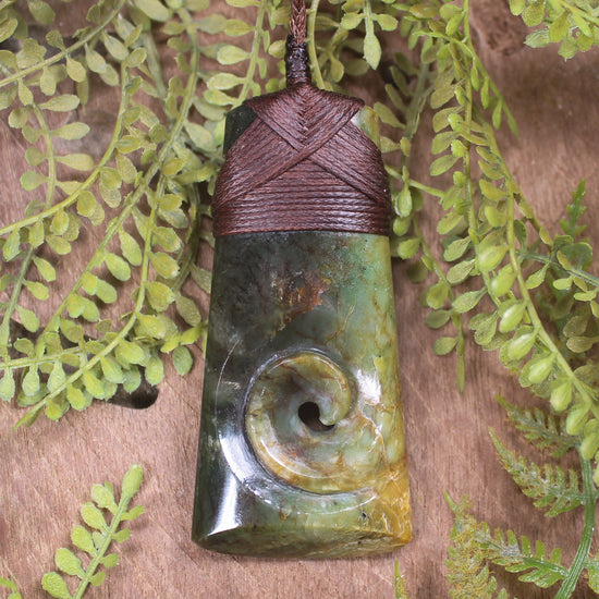 Flower Jade Pounamu Toki with Koru