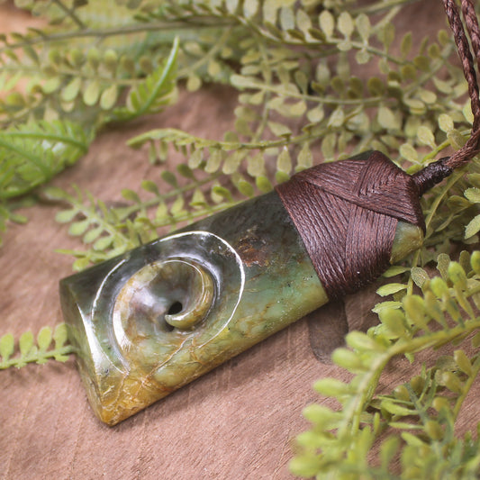 Flower Jade Pounamu Toki with Koru