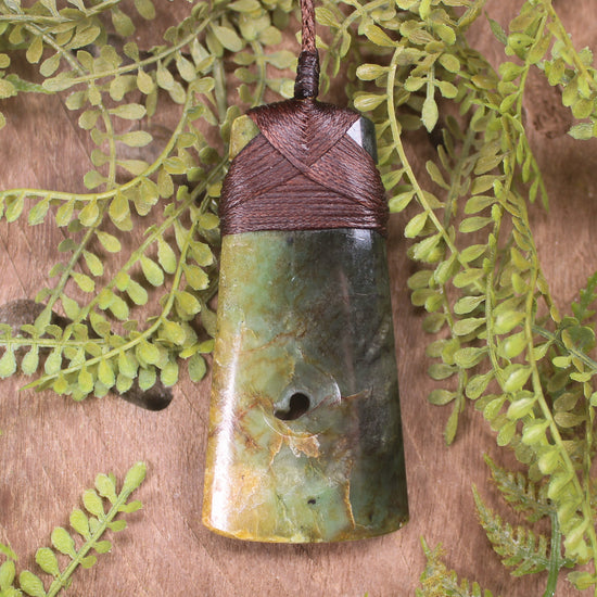 Flower Jade Pounamu Toki with Koru